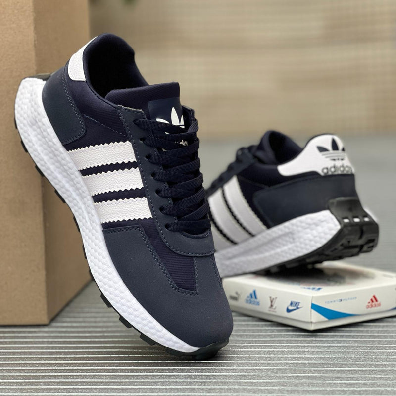 Adidas Casual Core - Novara